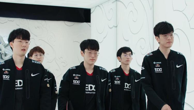 无论是在 无论是在